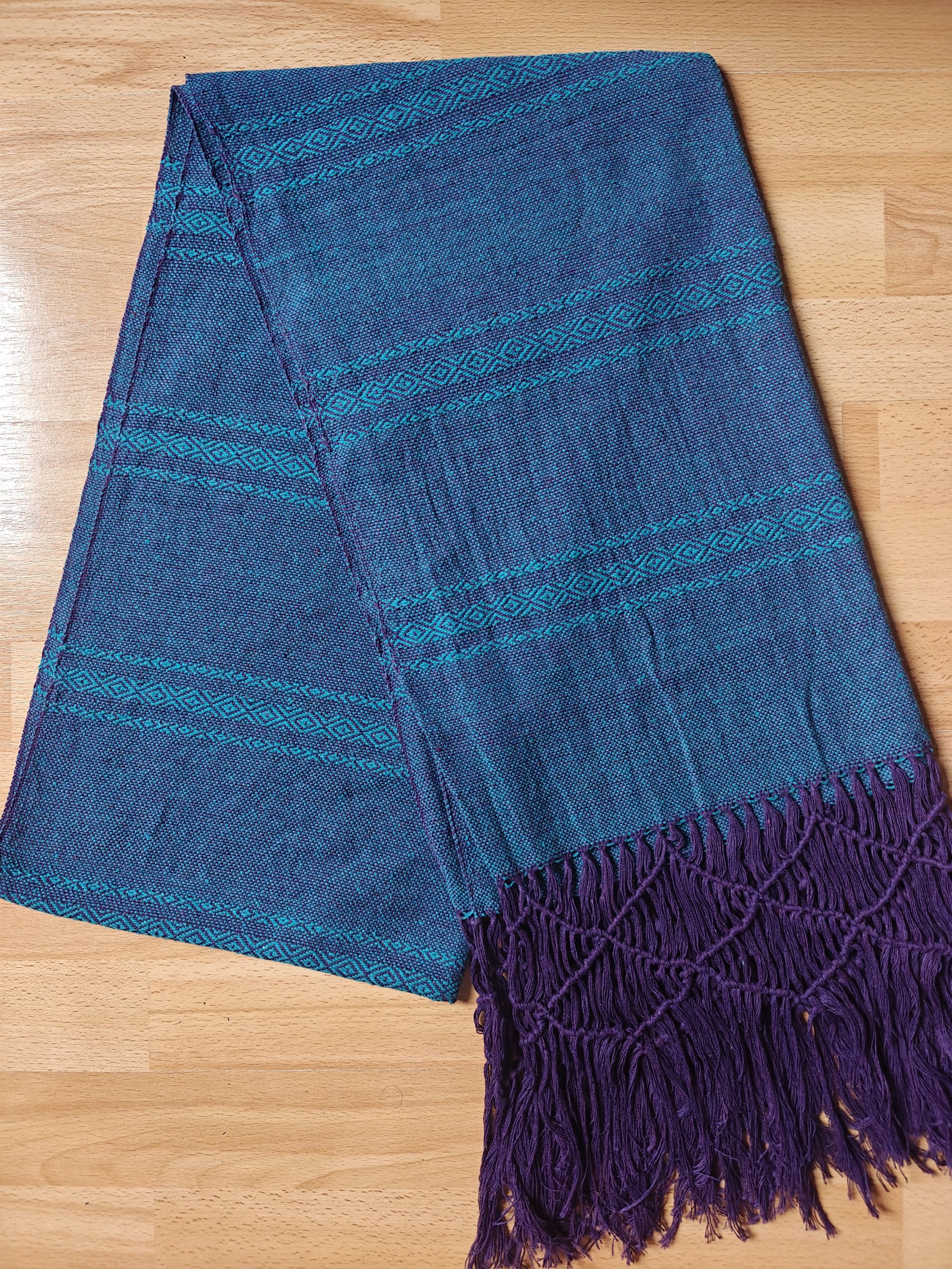 Close Weave Rebozos 2 meter Rhomboid pattern on purple weft - Image 14