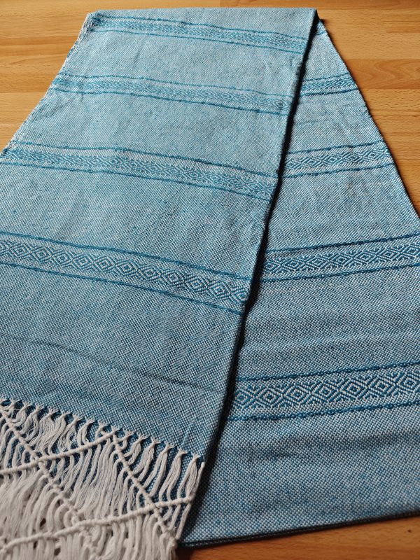 Close Weave Rebozos 2.7 meter Rhomboid pattern on white weft - Image 17