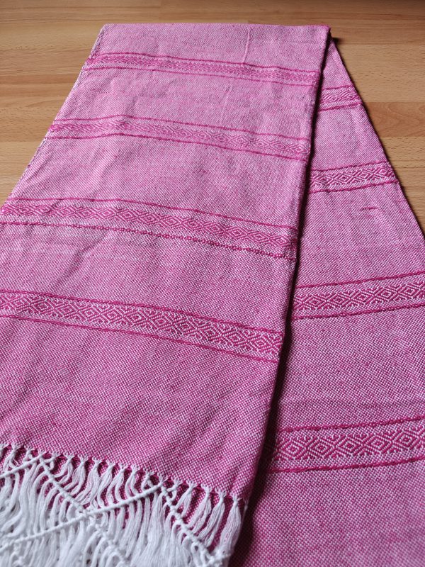 Close Weave Rebozos 2.7 meter Rhomboid pattern on white weft - Image 7