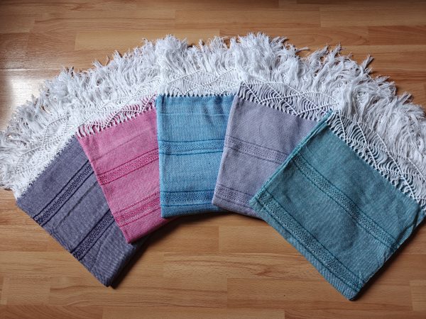 Close Weave Rebozos 2.7 meter Rhomboid pattern on white weft