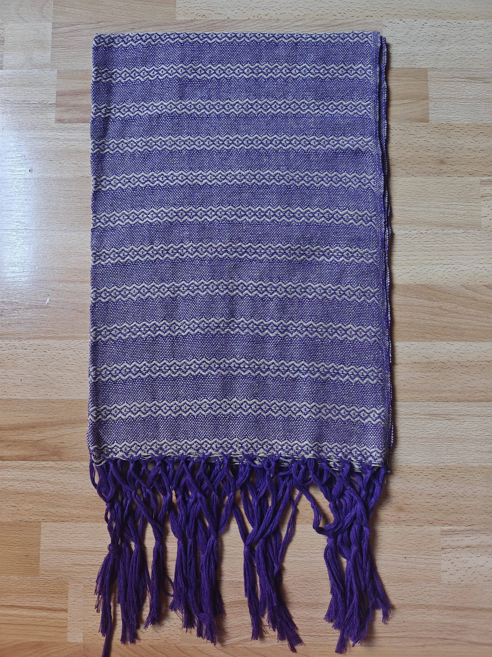Close Weave Rebozos 2 meter Rhomboid pattern w/ simpler tassels - Image 6