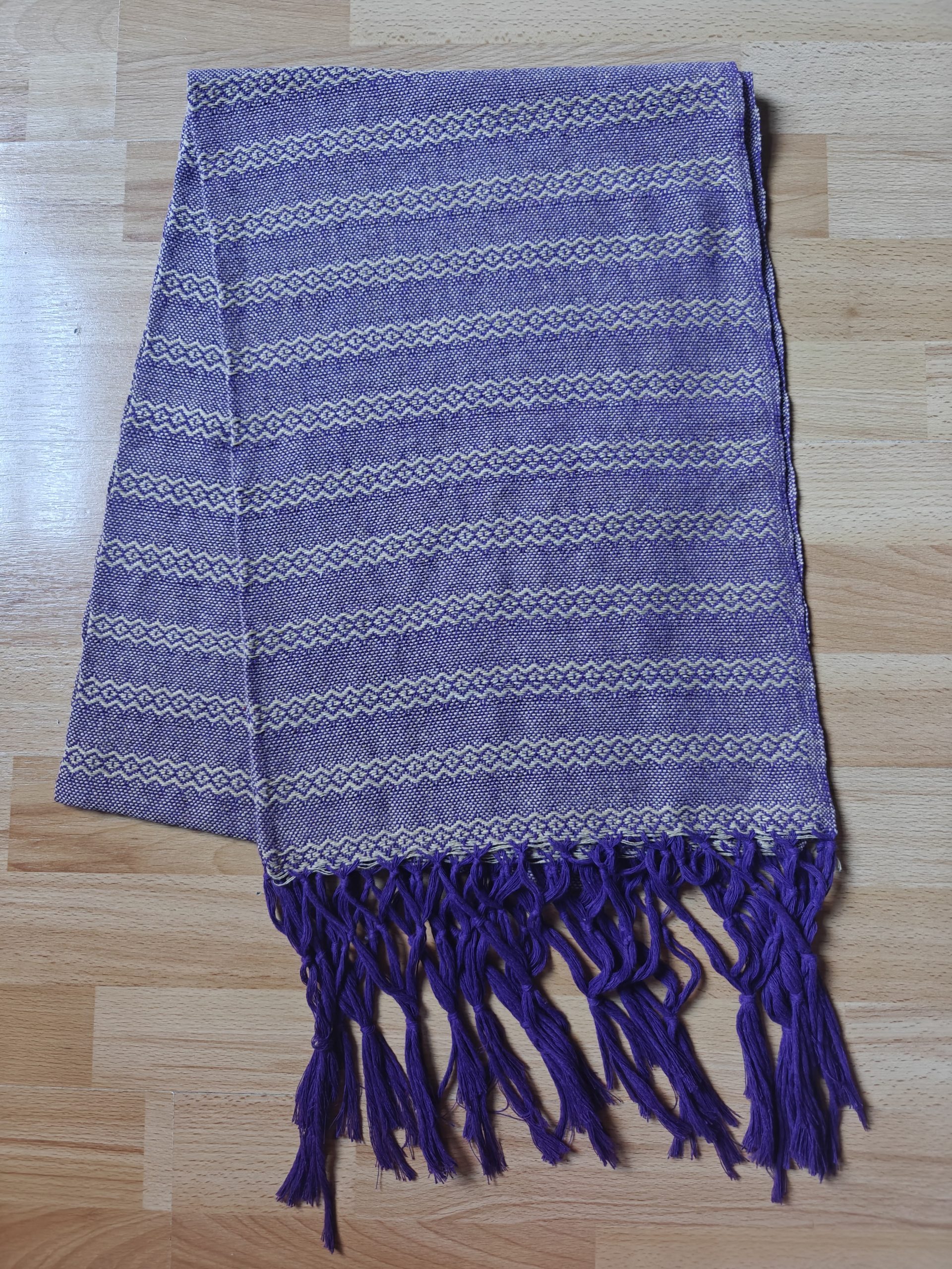 Close Weave Rebozos 2 meter Rhomboid pattern w/ simpler tassels - Image 7