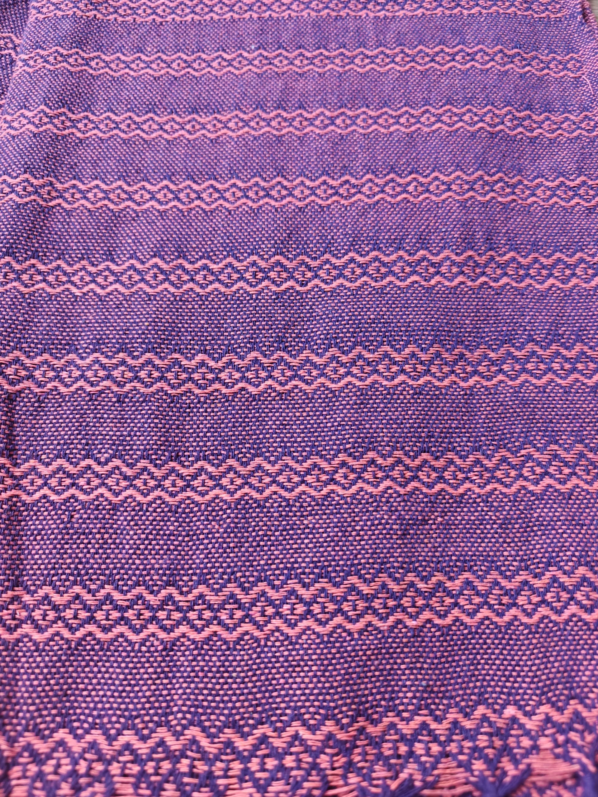 Close Weave Rebozos 2 meter Rhomboid pattern w/ simpler tassels - Image 11