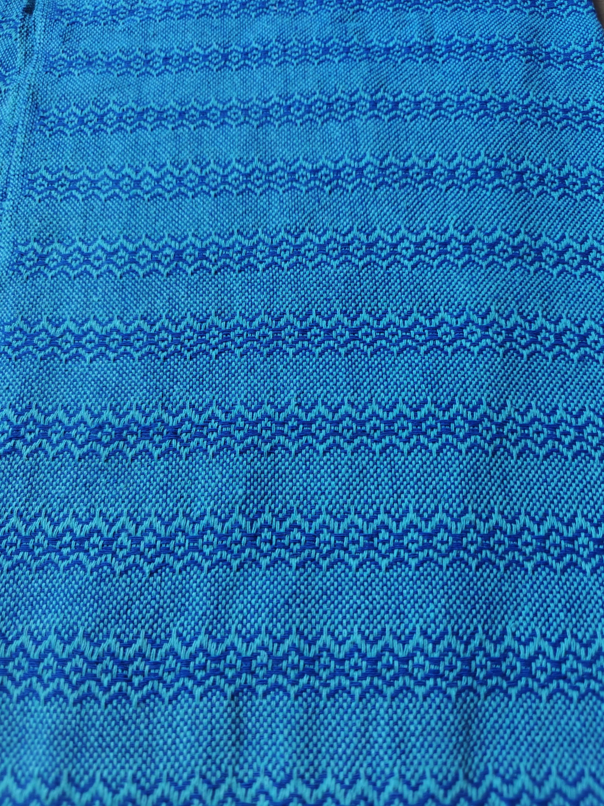 Close Weave Rebozos 2 meter Rhomboid pattern w/ simpler tassels - Image 22