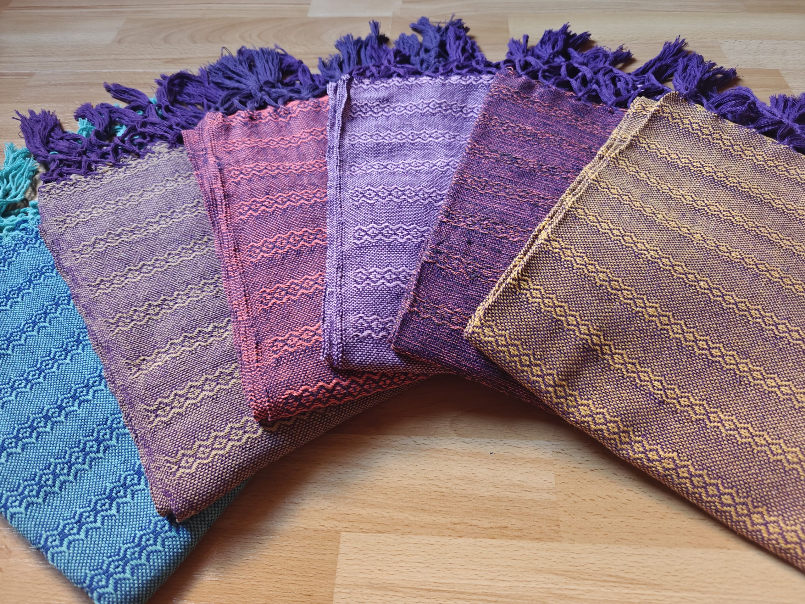 Close Weave Rebozos 2 meter Rhomboid pattern w/ simpler tassels - Image 2