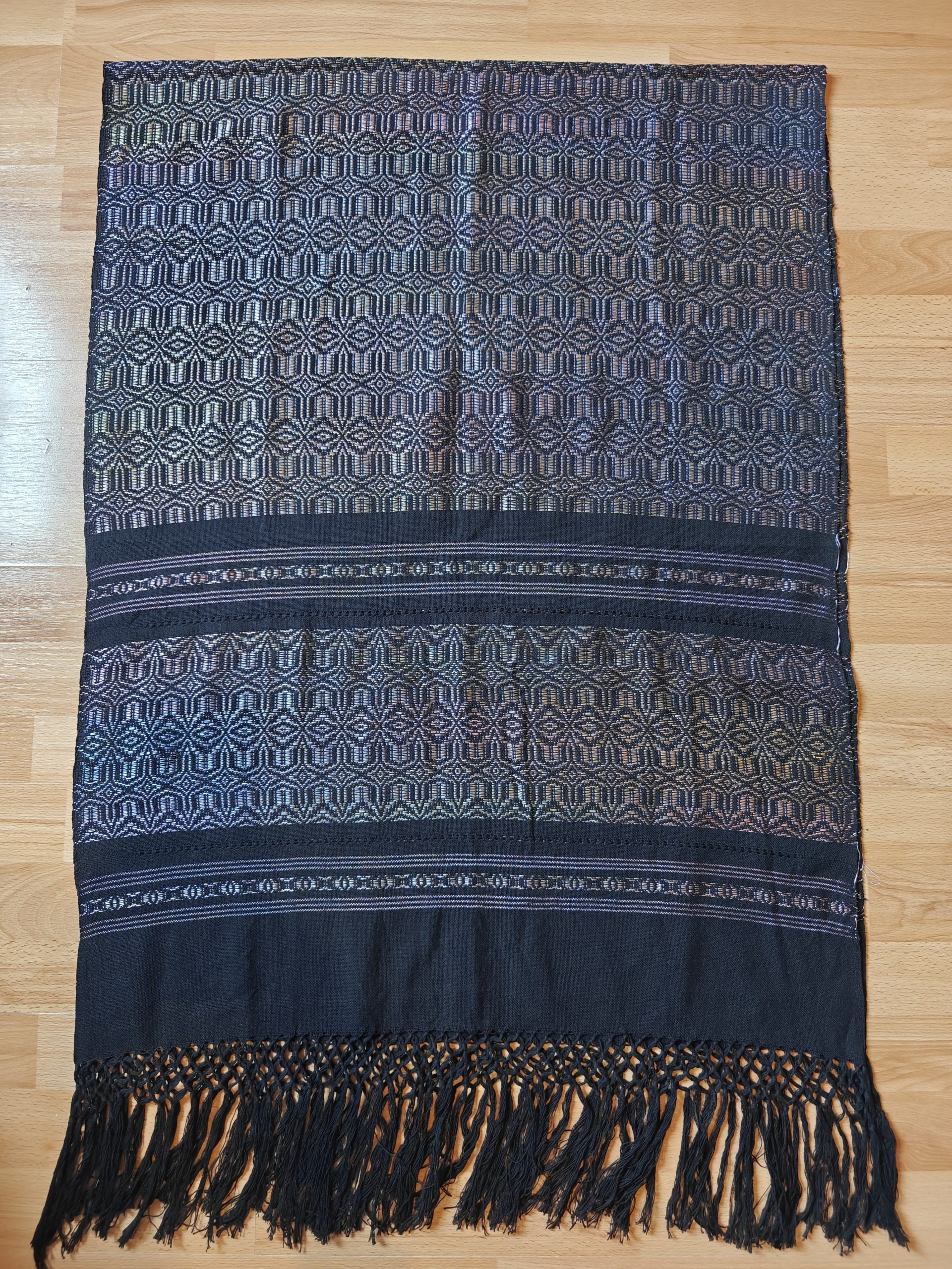 Deluxe Close Weave Rebozos 1.8 meter with multi/rainbow-coloured thread pattern throughout - Image 6