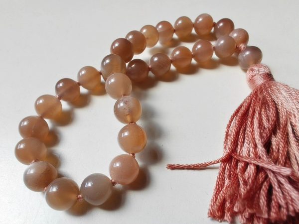 27 bead 8mm Peach Moonstone Mala - Image 4