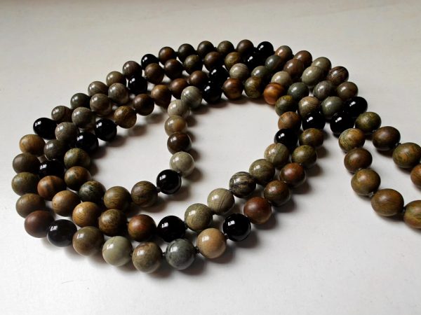 108 bead 8mm Silver Leaf Jasper, Verawood (Palo Santo / Green Sandalwood) & Black Agate Mala with Onyx Guru Bead - Image 14