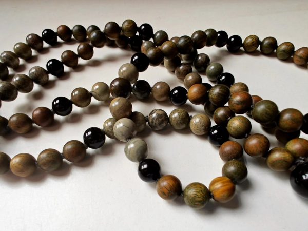108 bead 8mm Silver Leaf Jasper, Verawood (Palo Santo / Green Sandalwood) & Black Agate Mala with Onyx Guru Bead - Image 17