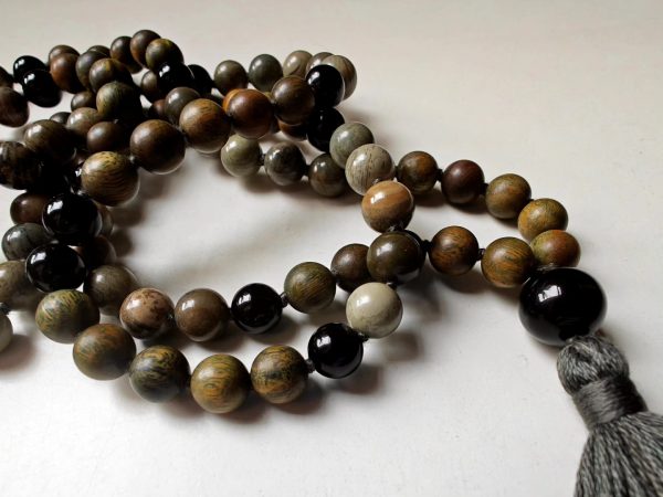 108 bead 8mm Silver Leaf Jasper, Verawood (Palo Santo / Green Sandalwood) & Black Agate Mala with Onyx Guru Bead - Image 9