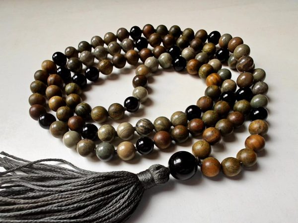 108 bead 8mm Silver Leaf Jasper, Verawood (Palo Santo / Green Sandalwood) & Black Agate Mala with Onyx Guru Bead