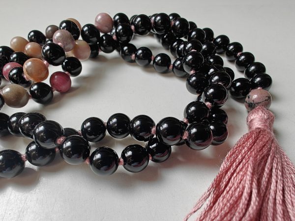 108 bead 8mm Black Agate & Rhodonite Mala on Old Rose / Dusty Pink Thread - Image 6