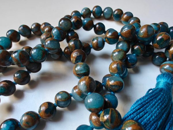 108 bead 8mm Aqua Blue Mosaic Chalcedony Quartz - Image 8
