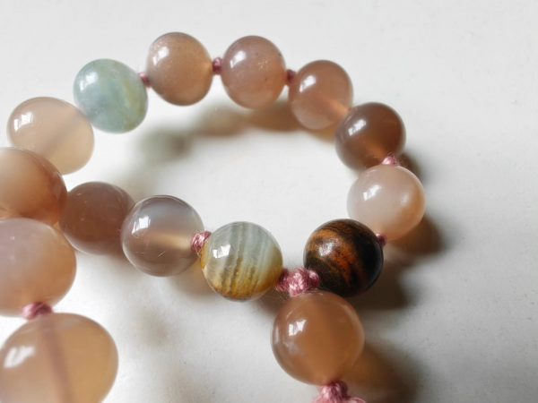 27 bead 8mm Peach Moonstone & Argentina Blue Lemurian Aquatine Calcite Mala - Image 4