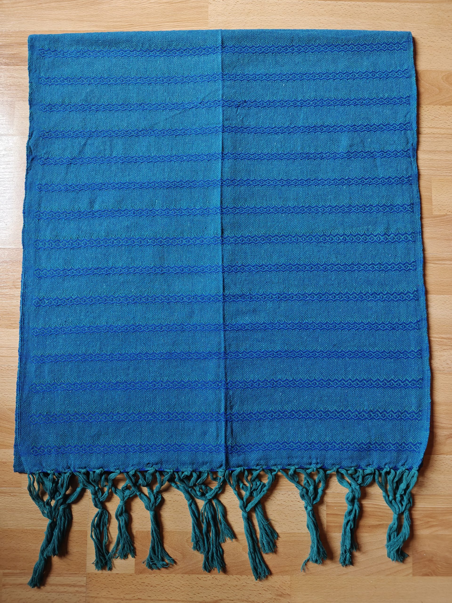 Close Weave Rebozos 3 meter Rhomboid pattern w/ simpler tassels - Image 3