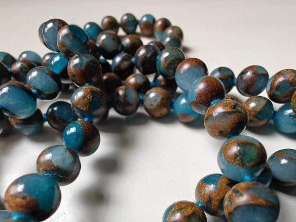 108 bead 8mm Aqua Blue Mosaic Chalcedony Quartz - lower grade - Image 13
