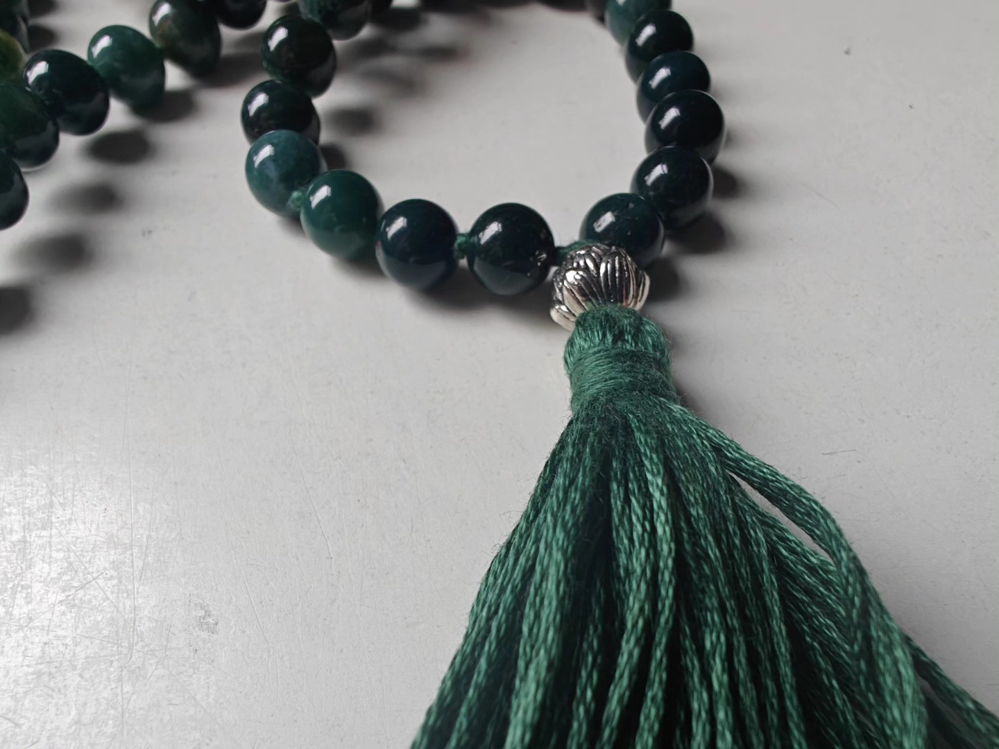 108 bead 8mm opaque Moss Agate Mala with Sterling Silver Lotus Guru Bead - Image 3