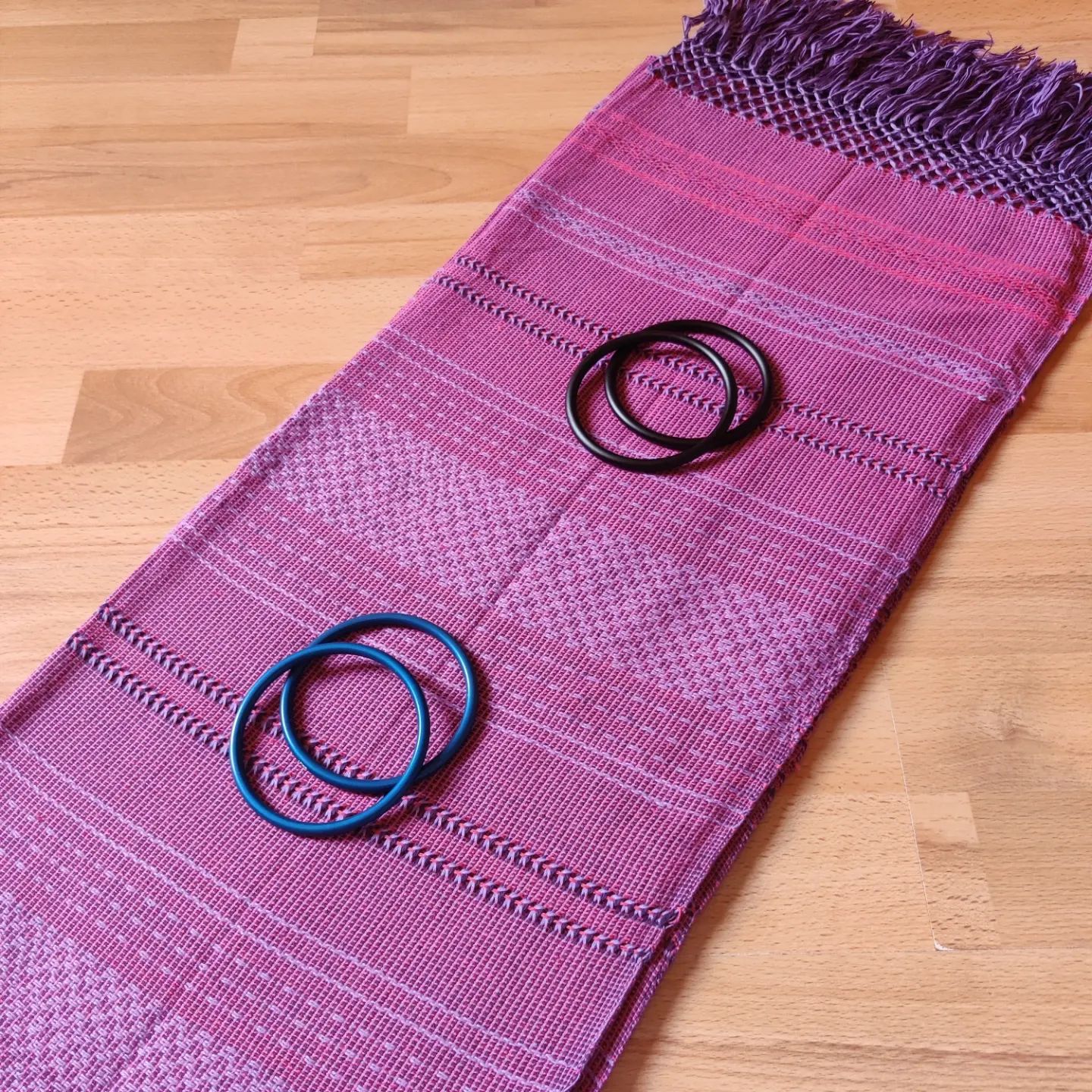 Deluxe Close Weave Rebozos 2.6 to 3 meter, tight weave with gorgeously intricate patterns throughout - Image 11
