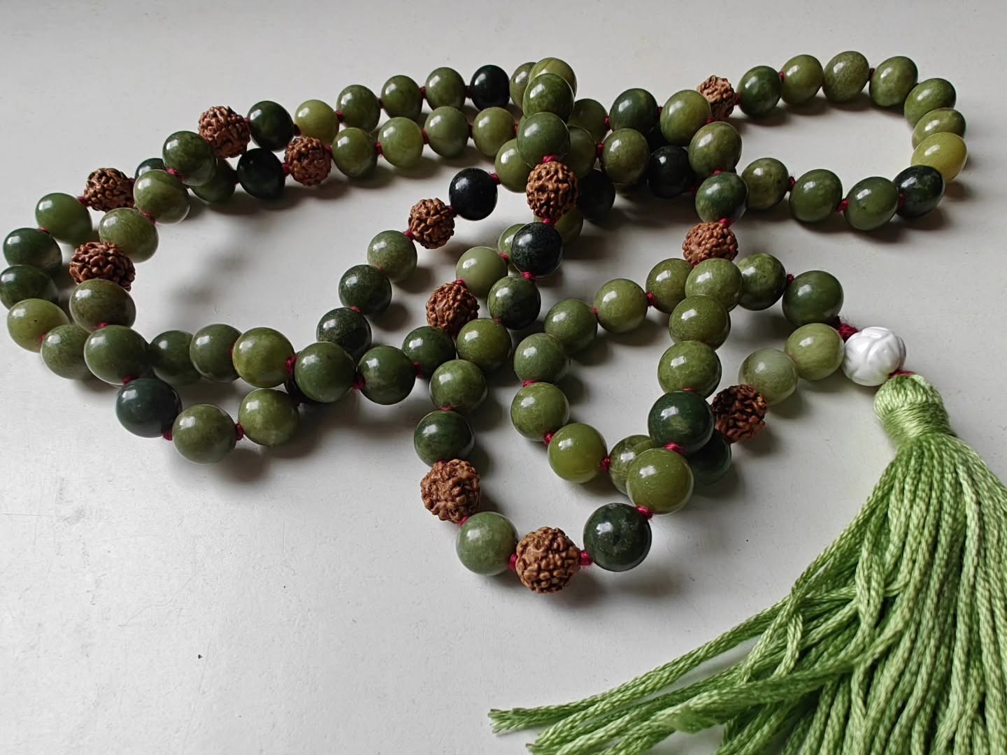 8mm Malaysian Olive Jade & Rudraksha Seed Mala with White Lotus Guru Bead - Image 9