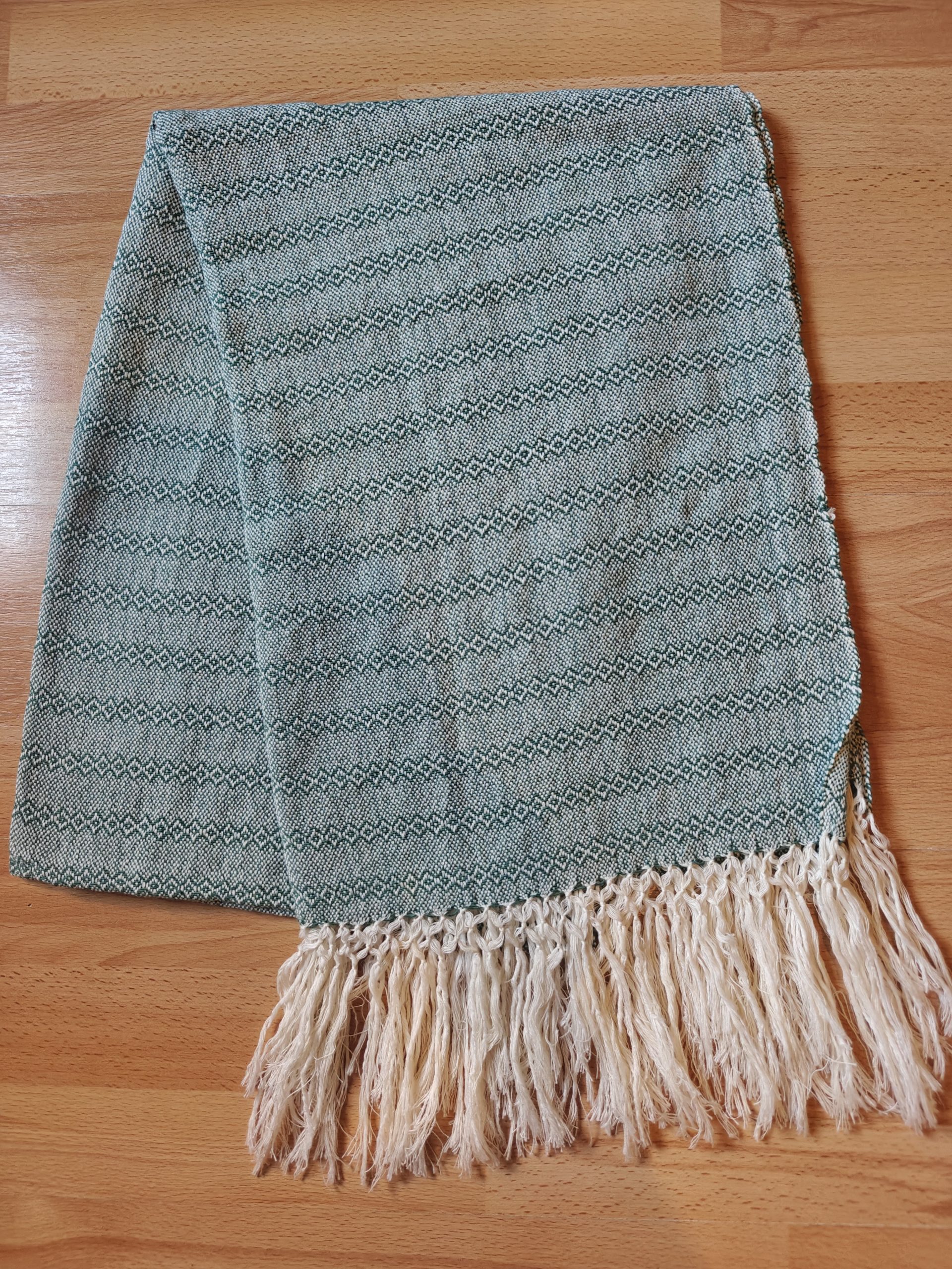 Close Weave Rebozos 2 meter Rhomboid pattern Cream Weft w/ simpler tassels - Image 4