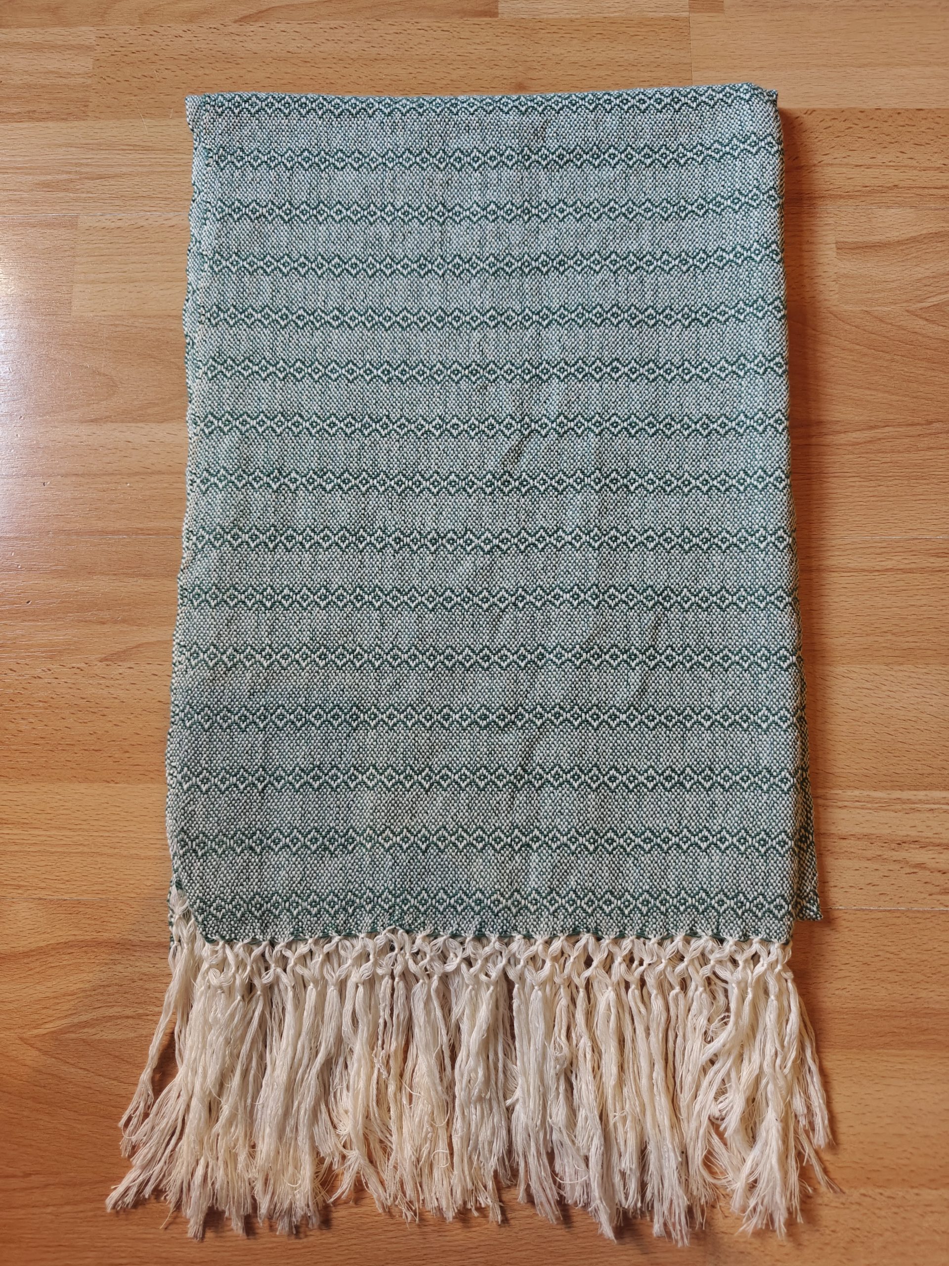 Close Weave Rebozos 2 meter Rhomboid pattern Cream Weft w/ simpler tassels - Image 3